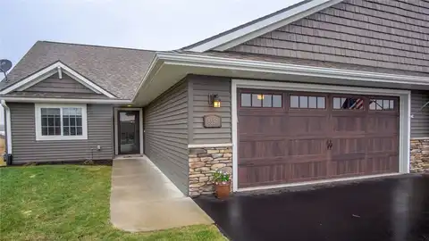 5157 Hobbs Court, Eau Claire, WI 54703