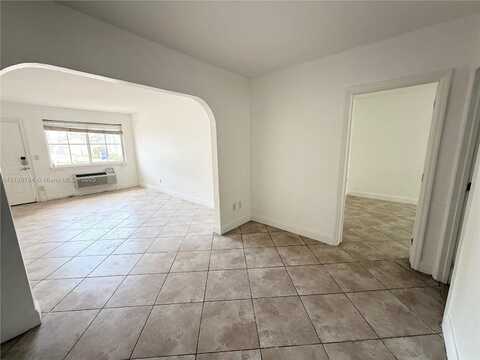 undefined, Miami Beach, FL 33141