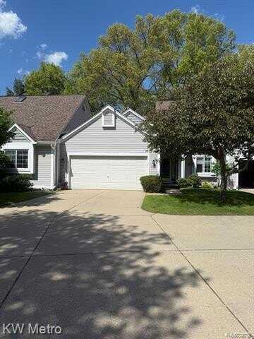 6868 TANGLE WOOD, Waterford, MI 48327