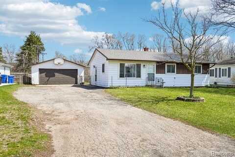 2092 BRIGGS Street, Waterford, MI 48329