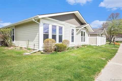 39775 VILLAGE WOOD Lane, Novi, MI 48375