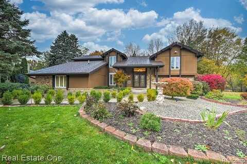 3052 WESTMAN Court, Bloomfield Hills, MI 48304