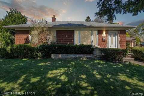 19000 CHAMPAIGN Road, Allen Park, MI 48101