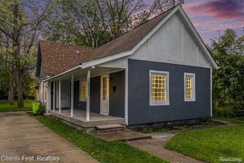26358 MOSES Street, Flat Rock, MI 48134