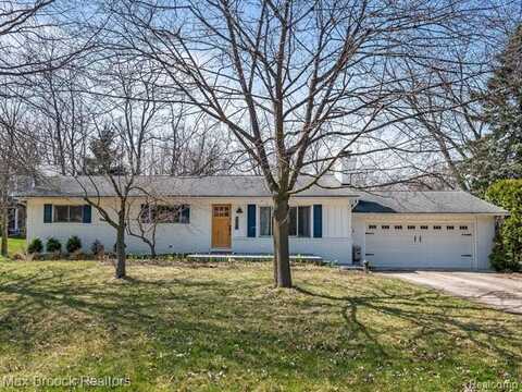 1824 ELSIE Drive, West Bloomfield, MI 48324