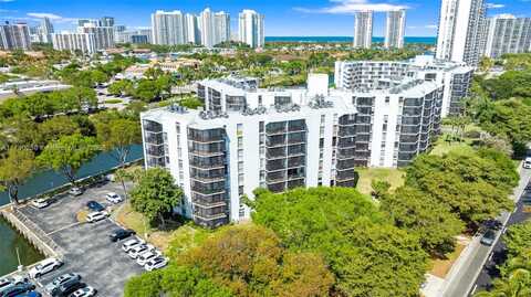 3401 N Country Club Dr, Aventura, FL 33180