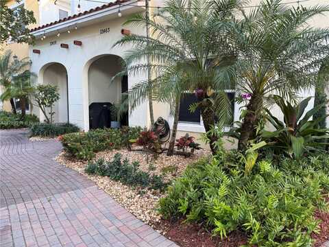 12463 NW 17th Ct, Pembroke Pines, FL 33028