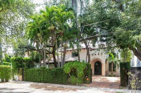 2561 Trapp Ave, Miami, FL 33133