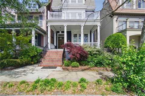 522 Mowbray Arch, Norfolk, VA 23507