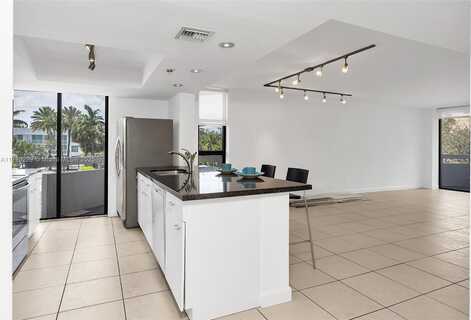 2501 Brickell Ave, Miami, FL 33129