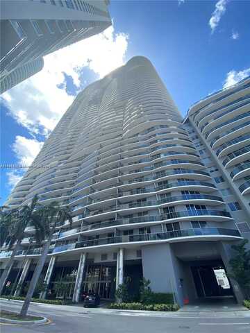 488 NE 18th St, Miami, FL 33132