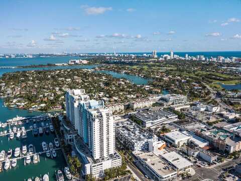 1800 Sunset Harbour Dr, Miami Beach, FL 33139
