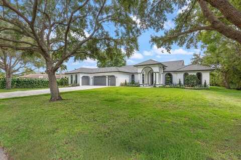 12020 NW 11th St, Plantation, FL 33323