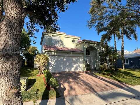 1571 NW 132nd Ave, Pembroke Pines, FL 33028