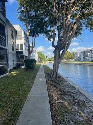 8360 Sands Point Blvd, Tamarac, FL 33321