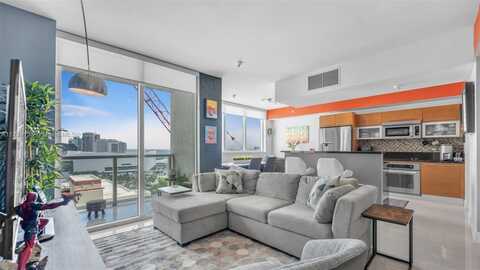 244 Biscayne Blvd, Miami, FL 33132