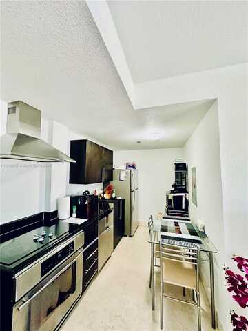 1300 Pennsylvania Ave, Miami Beach, FL 33139