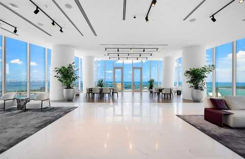 300 Biscayne Blvd Way, Miami, FL 33131