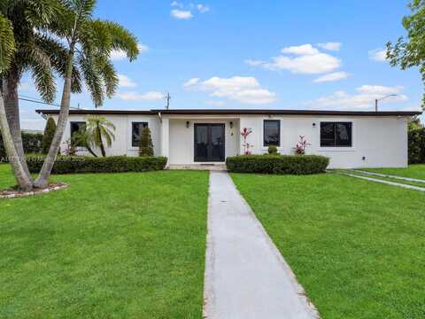 11420 SW 44th St, Miami, FL 33165