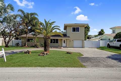 2680 NE 22nd Ct, Pompano Beach, FL 33062
