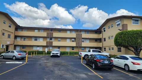 160 Royal Palm Rd, Hialeah Gardens, FL 33016