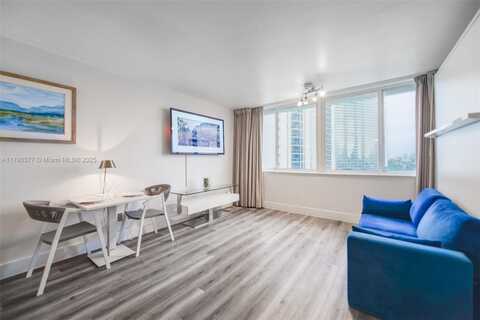 19201 Collins Ave, Sunny Isles Beach, FL 33160