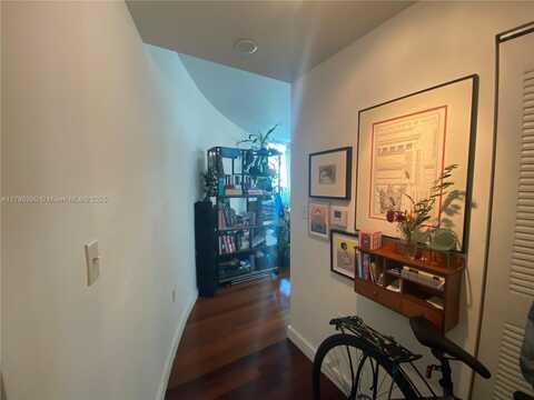 6580 INDIAN CREEK DR, Miami Beach, FL 33141