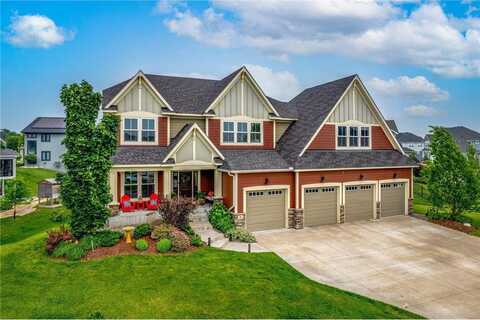 9 Rapp Farm Boulevard, North Oaks, MN 55127