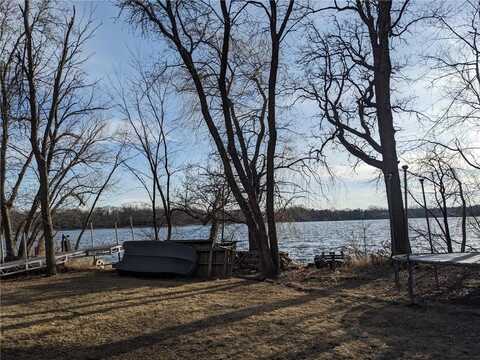 5635 Evergreen Lane N, Plymouth, MN 55442