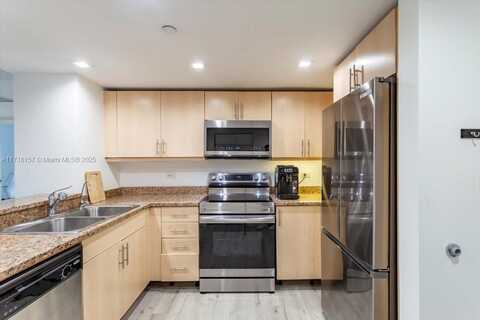 111 E Flagler St, Miami, FL 33131