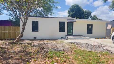 2106 Plunkett Ct, Hollywood, FL 33020