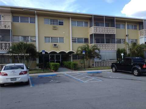 1460 NE 169th St, Miami, FL 33162