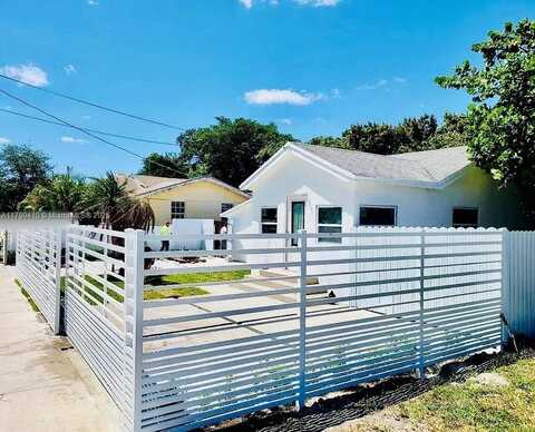 1945 NW 51 st Ter, Miami, FL 33142