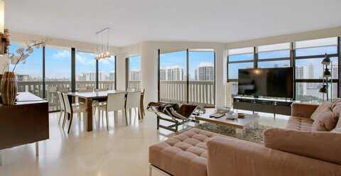 1000 W Island Blvd, Aventura, FL 33160