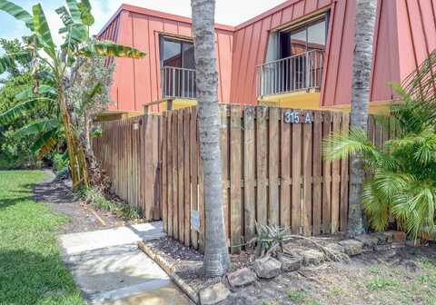 3157 Gardens East Drive, Palm Beach Gardens, FL 33410