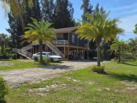 16318 E Pimlico Drive, The Acreage, FL 33470