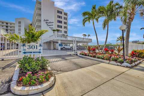 301 Lake Shore Drive, Lake Park, FL 33403