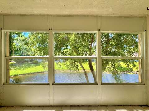 2800 Fiore Way, Delray Beach, FL 33445
