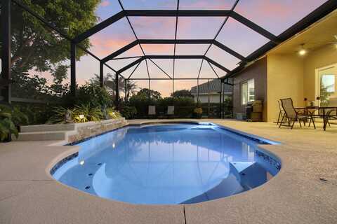 421 SW Crabapple Cove, Port Saint Lucie, FL 34986