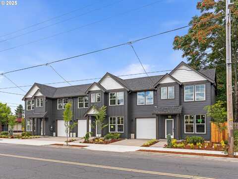7417 NE Fremont ST, Portland, OR 97213