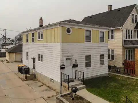 1959 S 57th St, West Allis, WI 53219