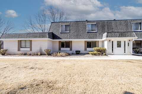 20275 Independence Dr, Brookfield, WI 53045