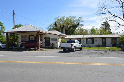 409 Salem AVE, New Castle, VA 24127