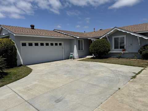 4772 Mount Gaywas Dr, San Diego, CA 92117