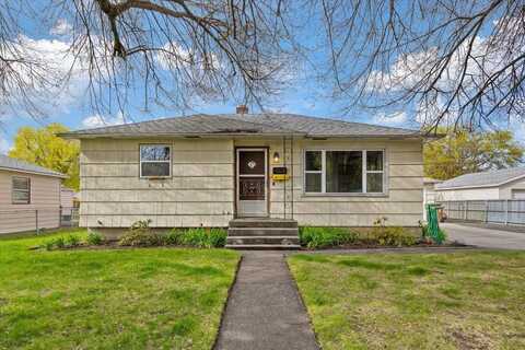 2717 E Heroy Ave, Spokane, WA 99207