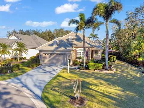 7825 TROON COURT, LAKEWOOD RANCH, FL 34202