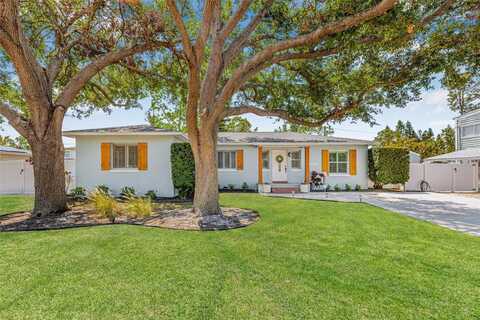 4920 17TH AVENUE N, Saint Petersburg, FL 33710