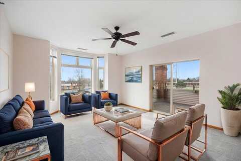 301 Harbour Town Drive, Madison, WI 53717