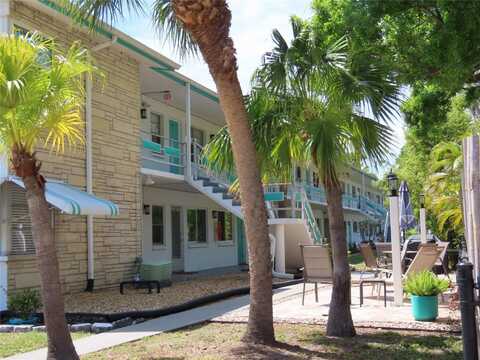 6100 21ST STREET N, Saint Petersburg, FL 33714