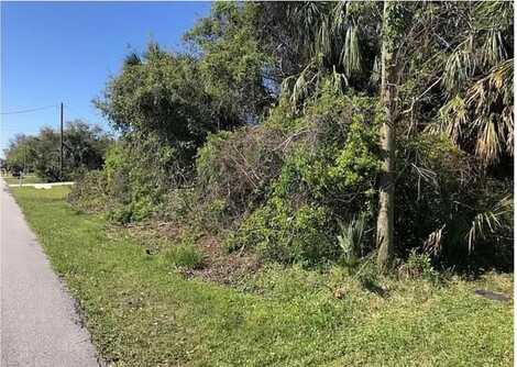 21 LUTHER DRIVE, PALM COAST, FL 32137